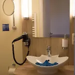 Elisabeth 3*
