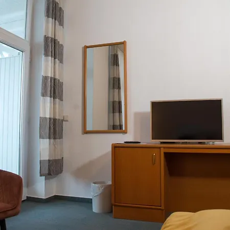 Elisabeth Otel Sellin (Rugen)